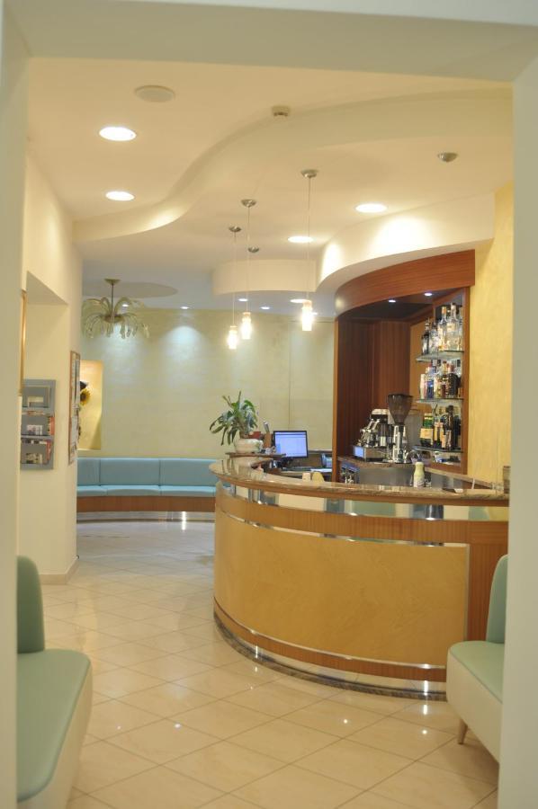 Hotel Adriatic&Beauty ريميني المظهر الخارجي الصورة