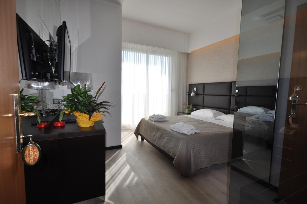 Hotel Adriatic&Beauty ريميني المظهر الخارجي الصورة